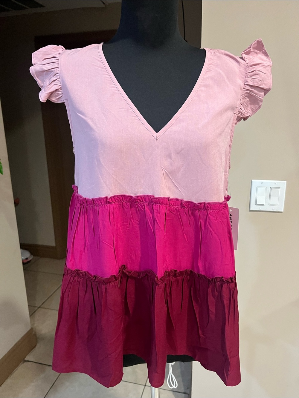 ANDREE BY UNIT Dusty Rose and Deep Berry Two-Tone Dress